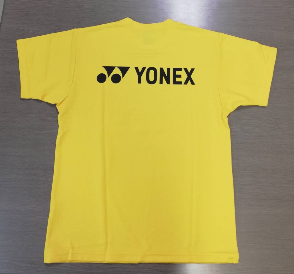 ヨネックス （YONEX） ベリークールTシャツ メンズレディースSSサイズ　16167PY-450　コーンイエロー_画像2