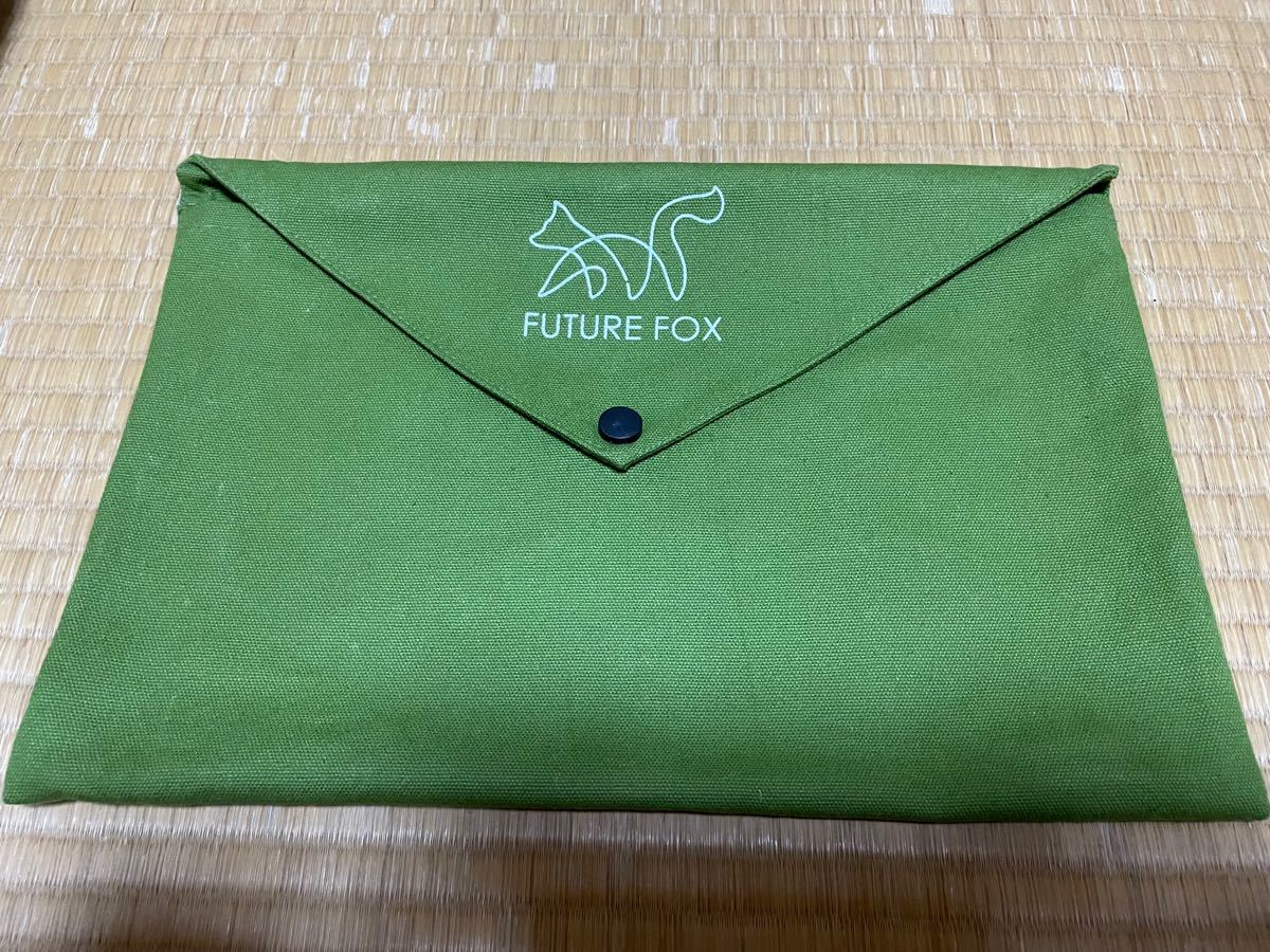 FUTURE  FOX　イワタニジュニアコンパクトバーナー用遮熱テーブル　未使用　オマケ付き