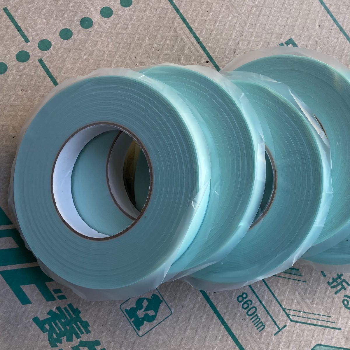キッチンパネル仮止め用両面テープ 80巻 | bombaytools.com