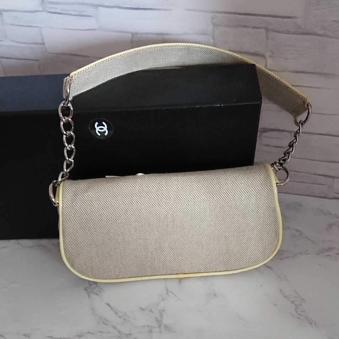 PayPayフリマ|CHANEL シャネル ショルダーバッグ カメリア ベージュ No 5 PayPayフリマ|CHANEL シャネル ショルダーバッグ カメリア ベージュ No 5