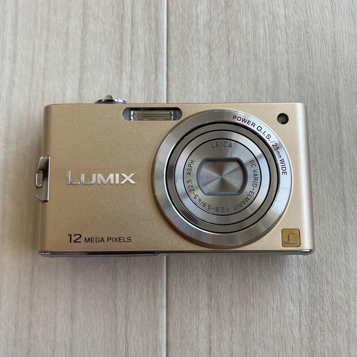 ●少々難あり Panasonic LUMIX DMC-FX60 パナソニック ルミックス デジタルカメラ デジカメ D246_画像1