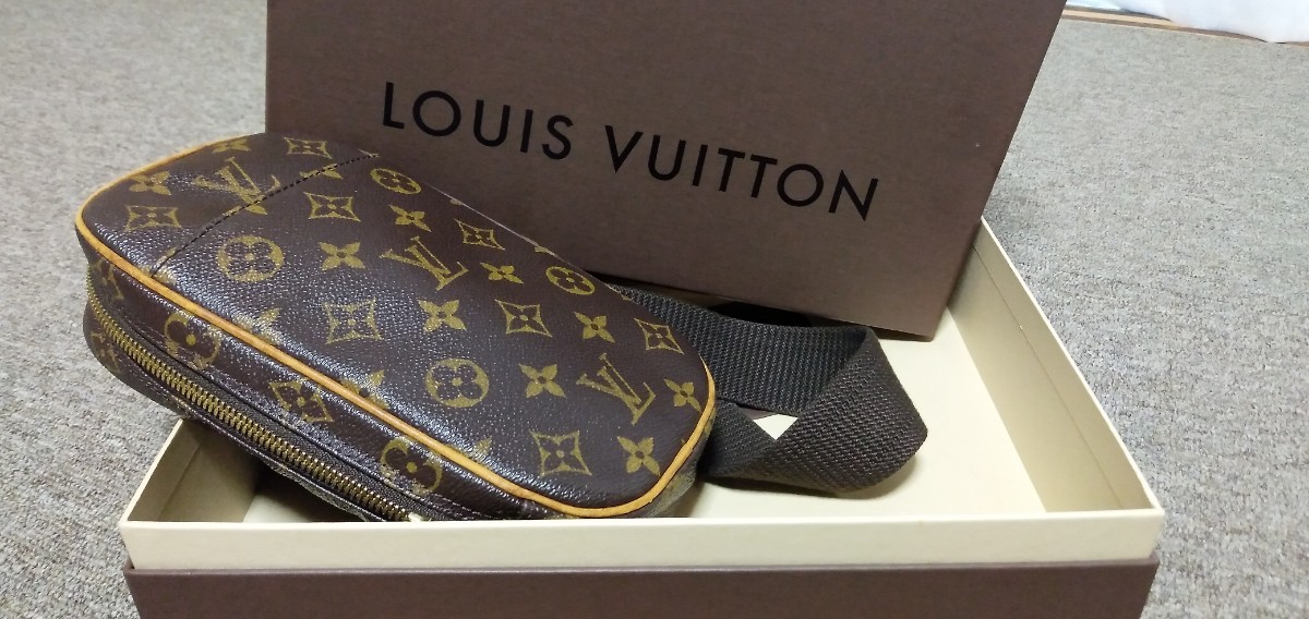 LOUIS VUITTON　ポシェット　ガンジュ