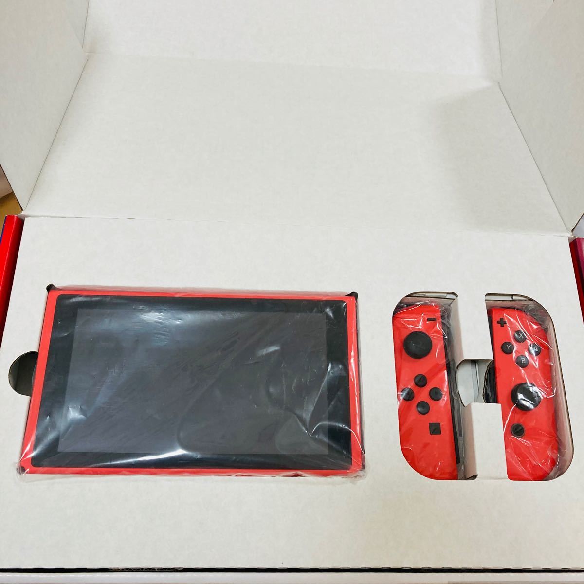 Nintendo Switch Switch本体限定マリオカラー　中古