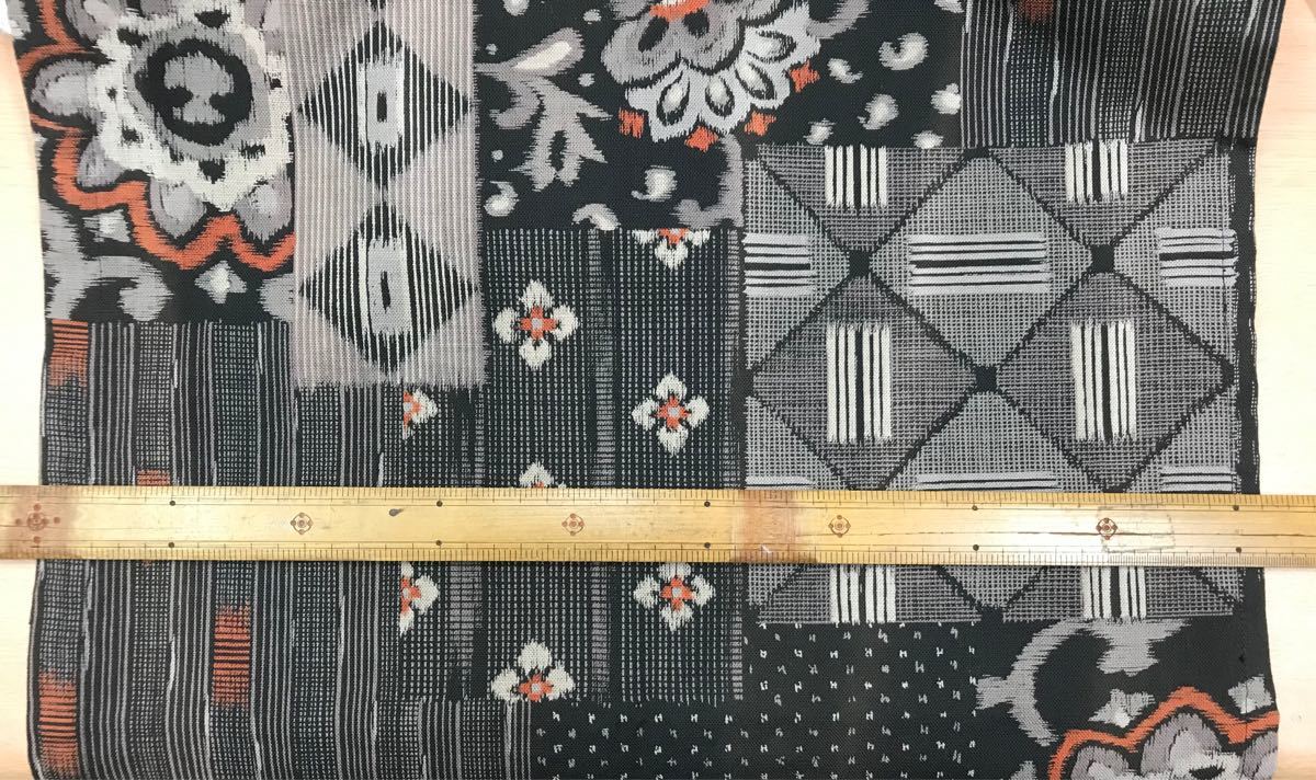【値下げします】大島紬お好きな方♪ハンドメイド*暖簾のれん 古布 リメイク アンティーク着物 藍染め はぎれ 備後絣