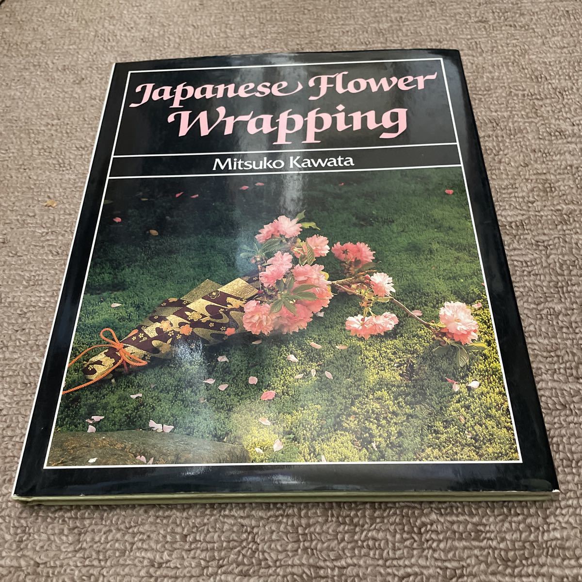  English book@Japanese Flower Wrapping