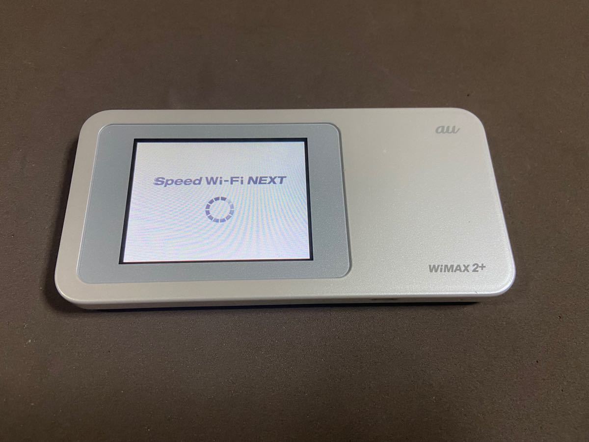 SPEED Wi-Fi NEXT W01と専用クレードルのセット