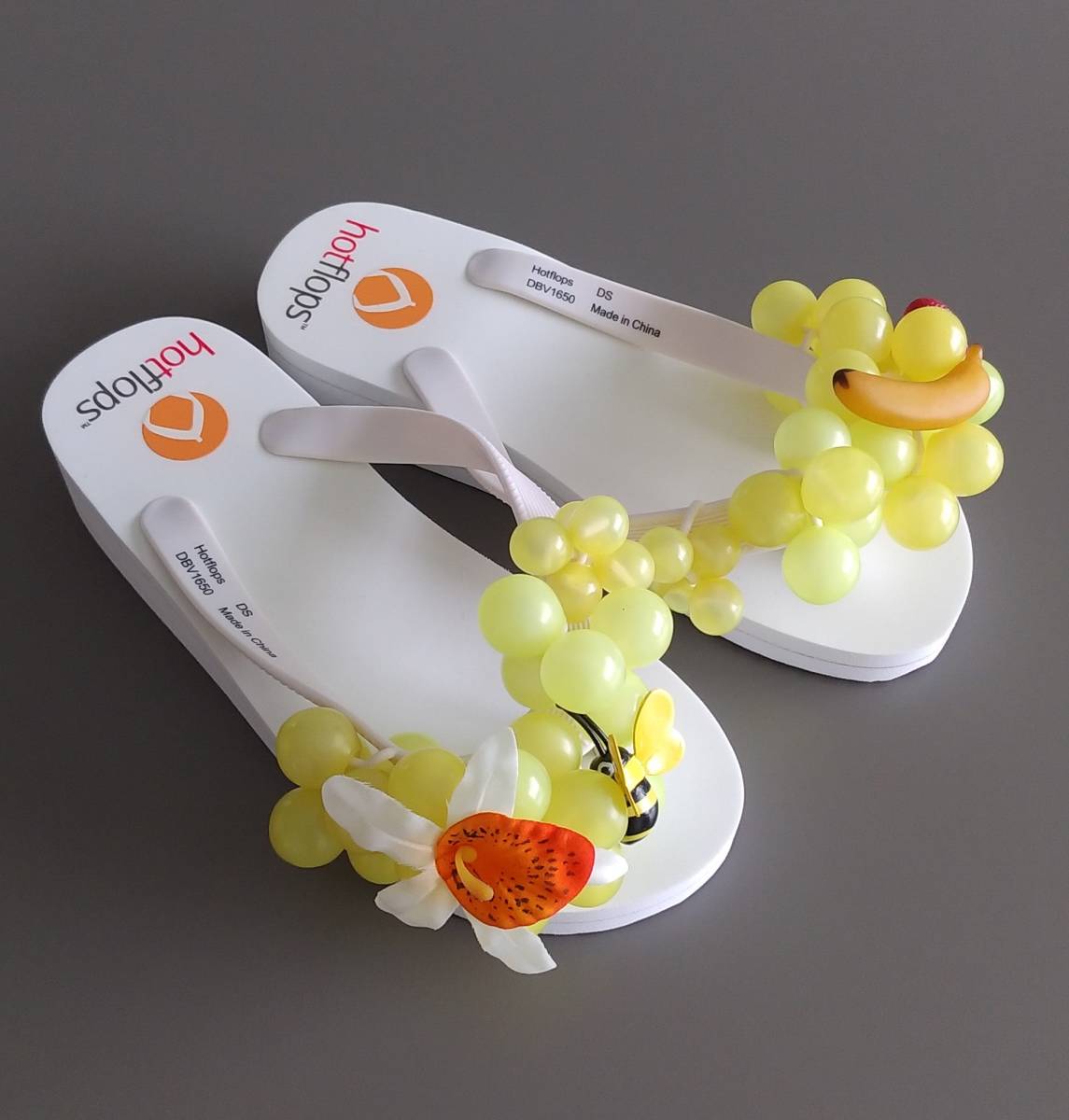 売れ筋がひ贈り物!Hotflops ホットフロップス キッズ サンダル