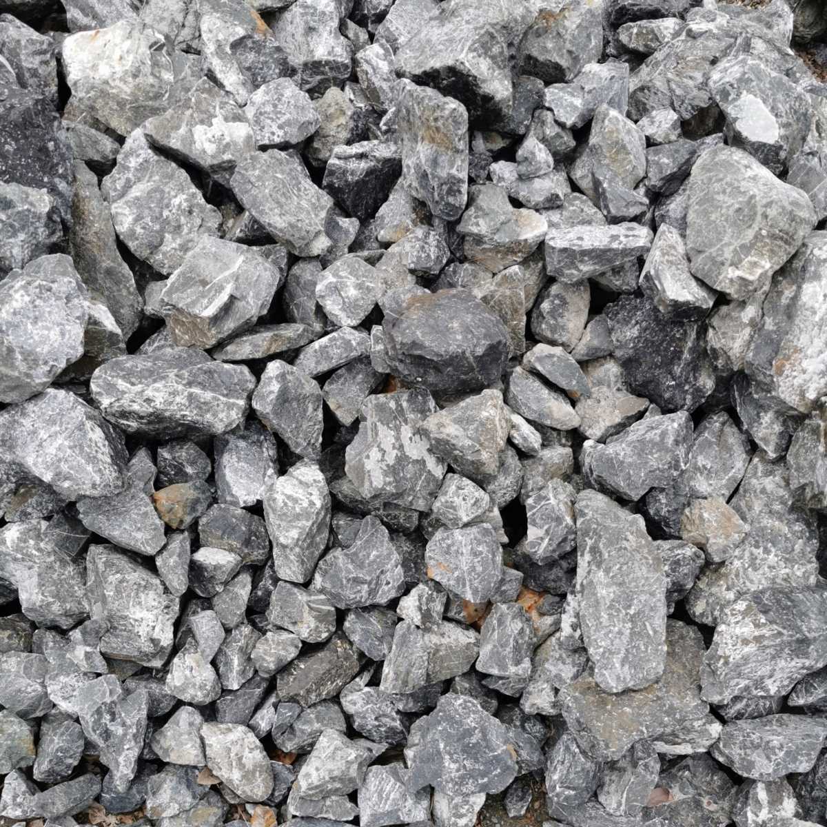 秩父産グレーストーン1000キロ 庭石鑑賞石石盆石水石灯籠庭坪庭盆栽