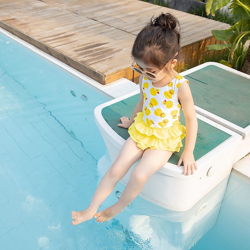 Paypayフリマ 子供水着 女の子ワンピース 水着 アヒル柄 フリル フリル スイムウェア 韓国 水着 可愛い 速乾 紫外線カット キッズ用 100cm Paypayフリマ 子供水着 女の子ワンピース 水着 アヒル柄 フリル フリル スイムウェア 韓国 水着 可愛い 速乾 紫外線カット キッズ用 100cm