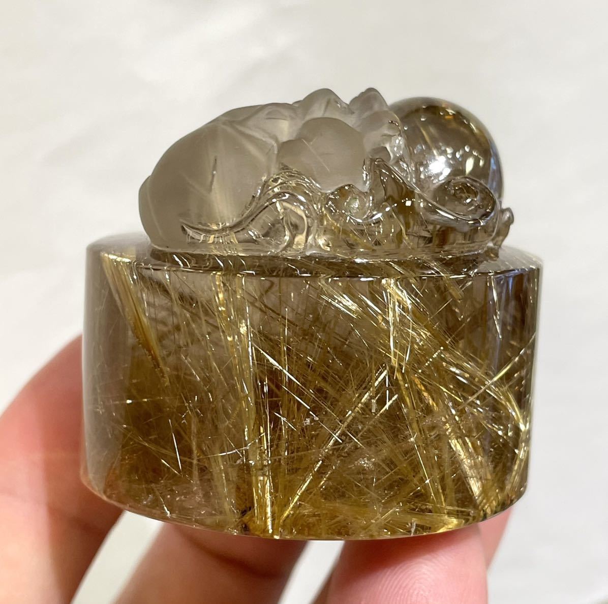 特選 究極の逸品 最高品質ゴールドタイチンルチル水晶 貔貅 ヒキュウ 