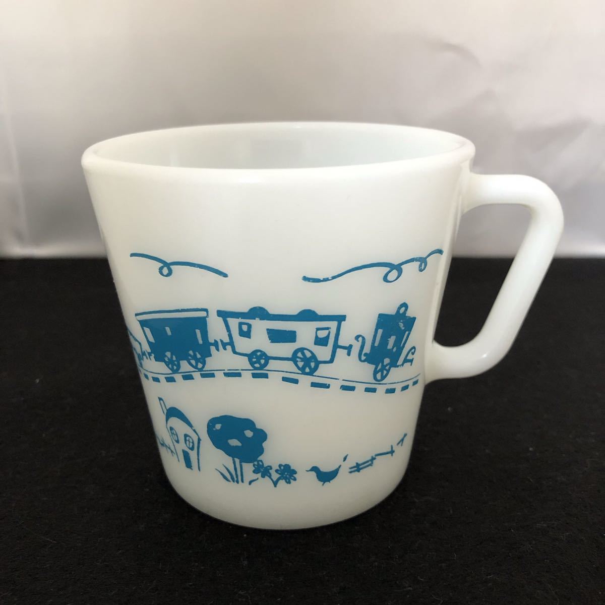 パイレックスPYREX “ TRADE MARK・汽車ブルー “ ② マグカップ_画像2