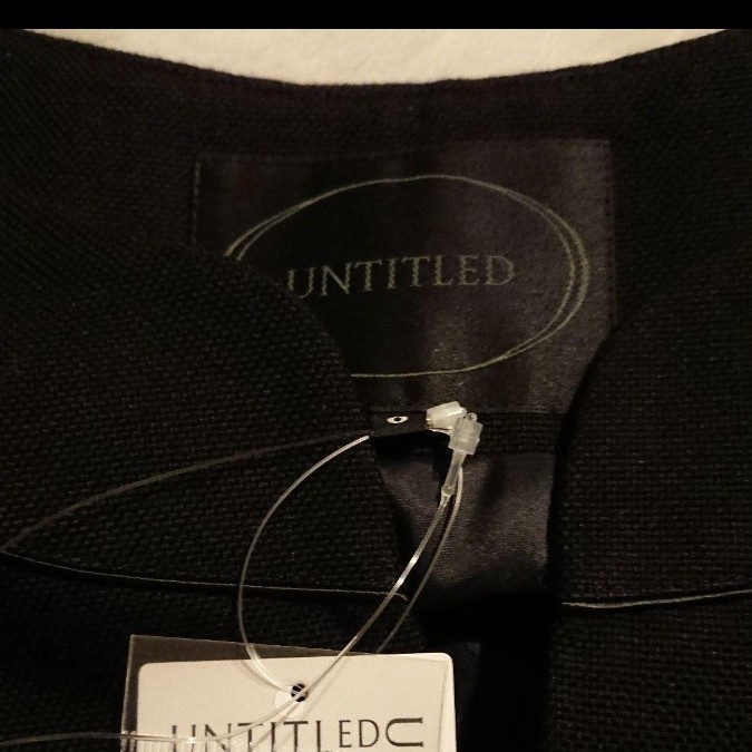 UNTITLED ボレロ ジャケット 黒  新品未使用タグ付  入学式 卒園式 ノーカラー フォーマル サイズ0 定価27300円