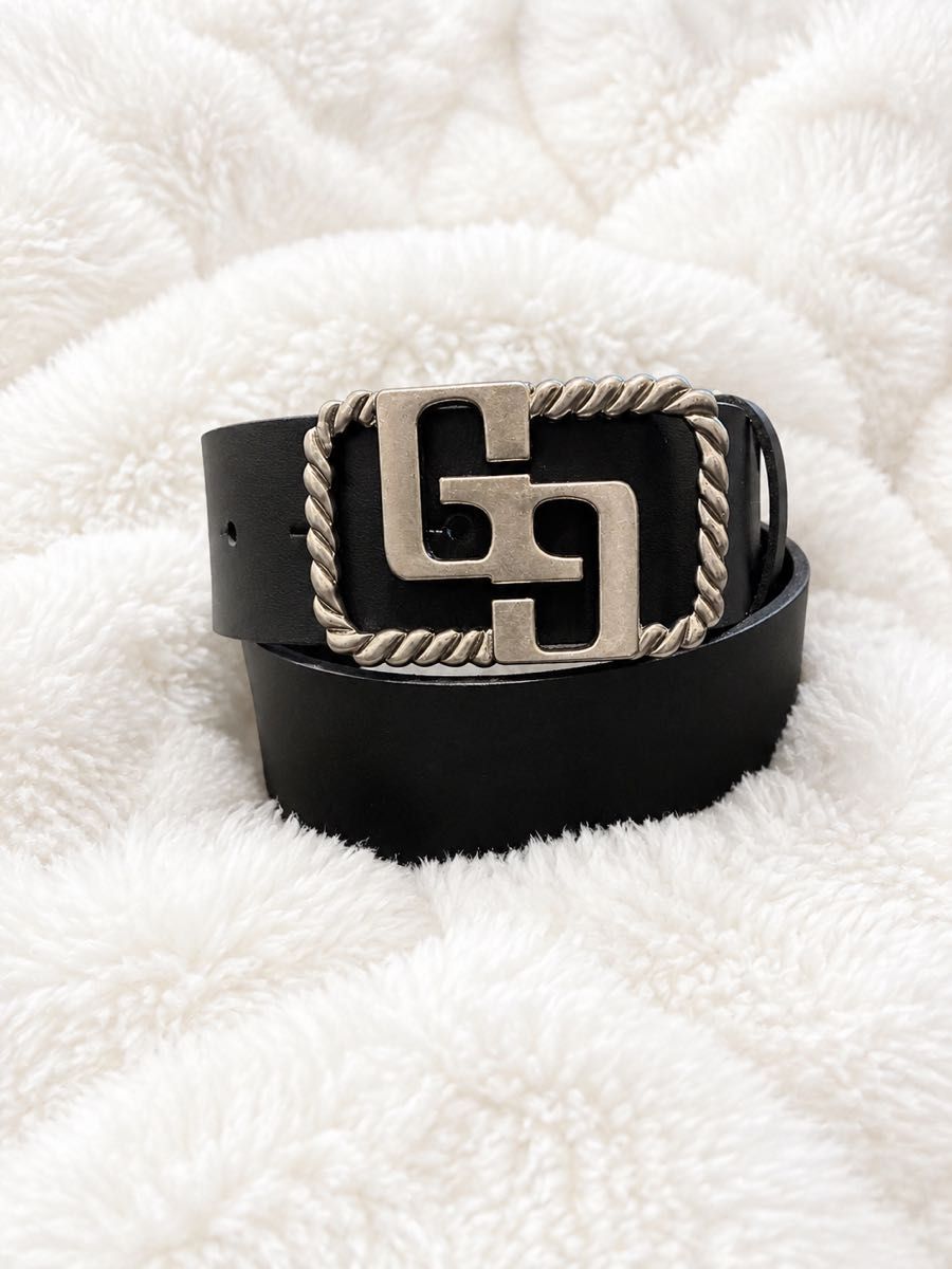 ブラックレザー GGロゴバックル ベルト 美品】GYDA GGロゴ レザーベルト ブラック シルバー金具｜Yahoo!フリマ