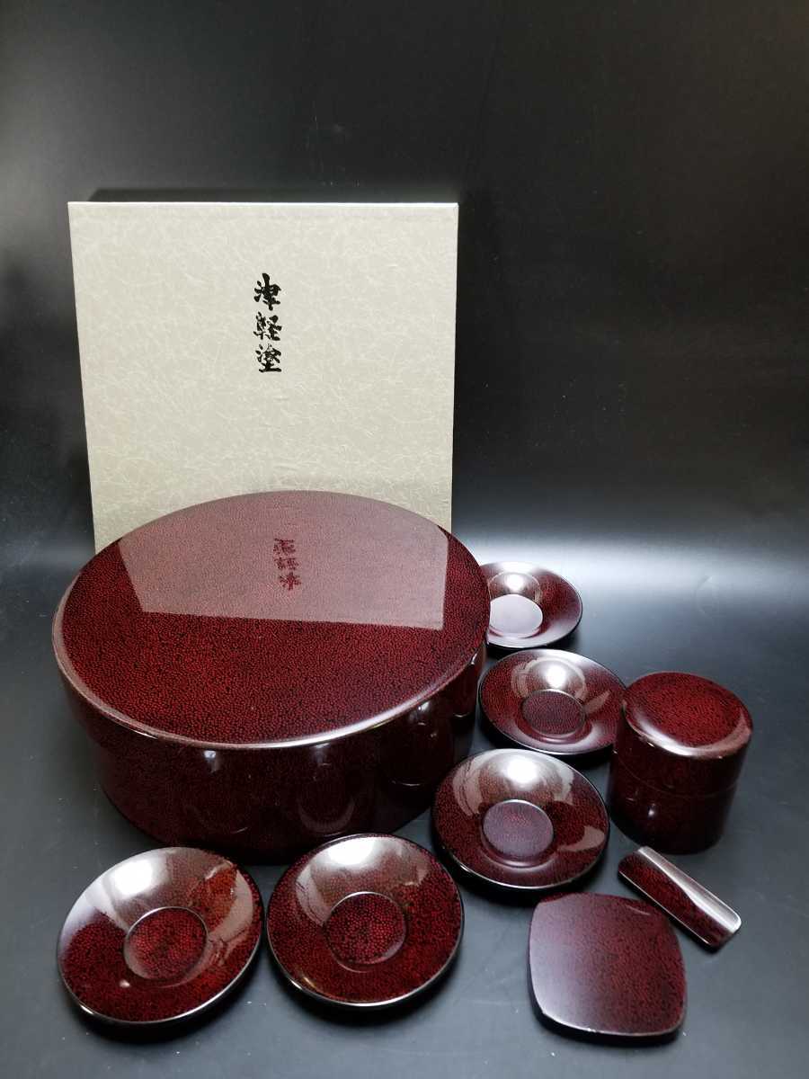 【未使用】津軽塗 七々子塗 茶櫃セット 高さ約11cm 茶櫃 茶筒 茶托5枚 急須台 茶べら 煎茶道具 漆器 漆芸 天然木 ななこ塗 訳あり_画像2