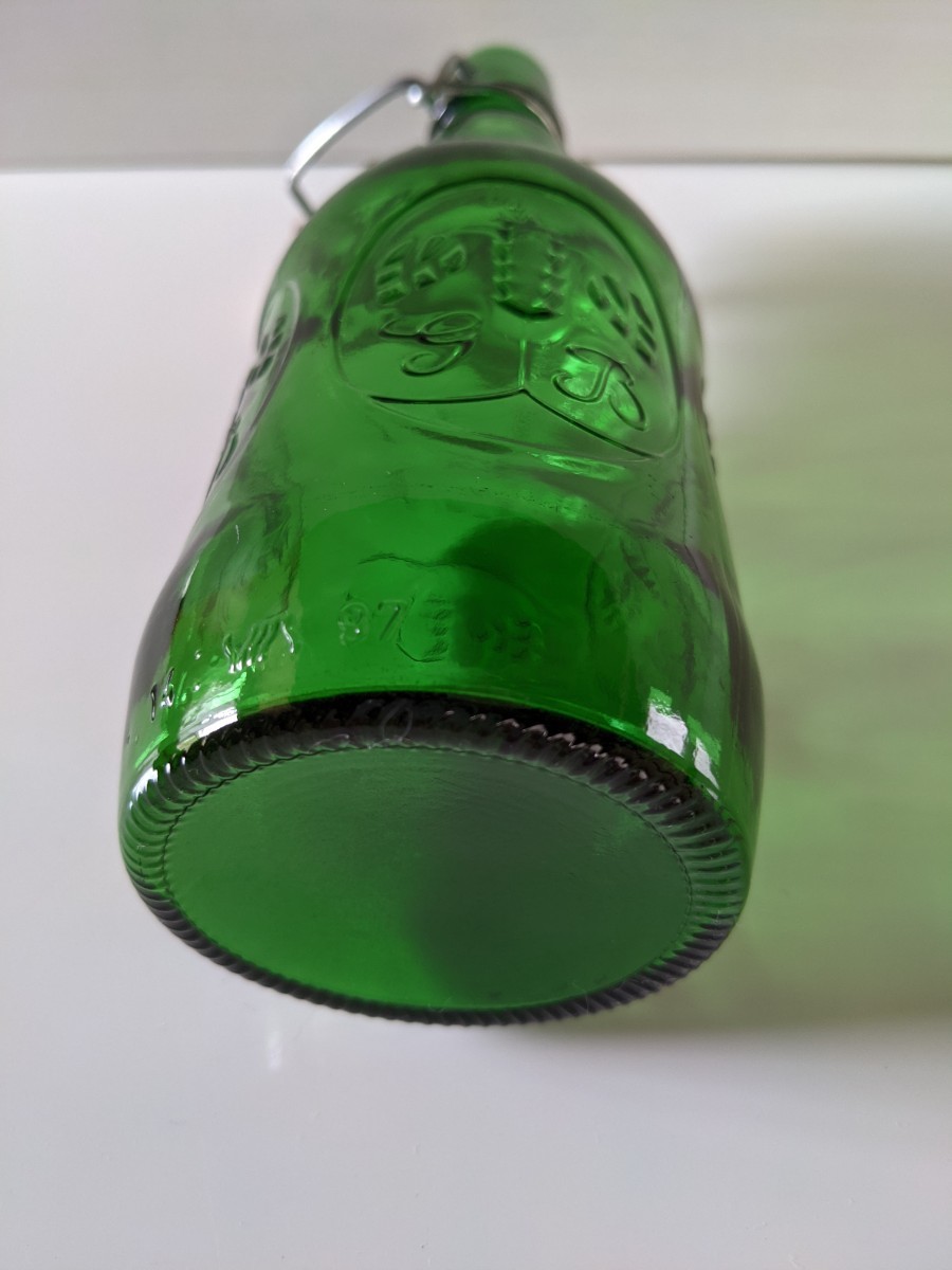 Grolsch グロールシュ　ビンテージの味わいあるビール瓶　インテリアの小物として… 