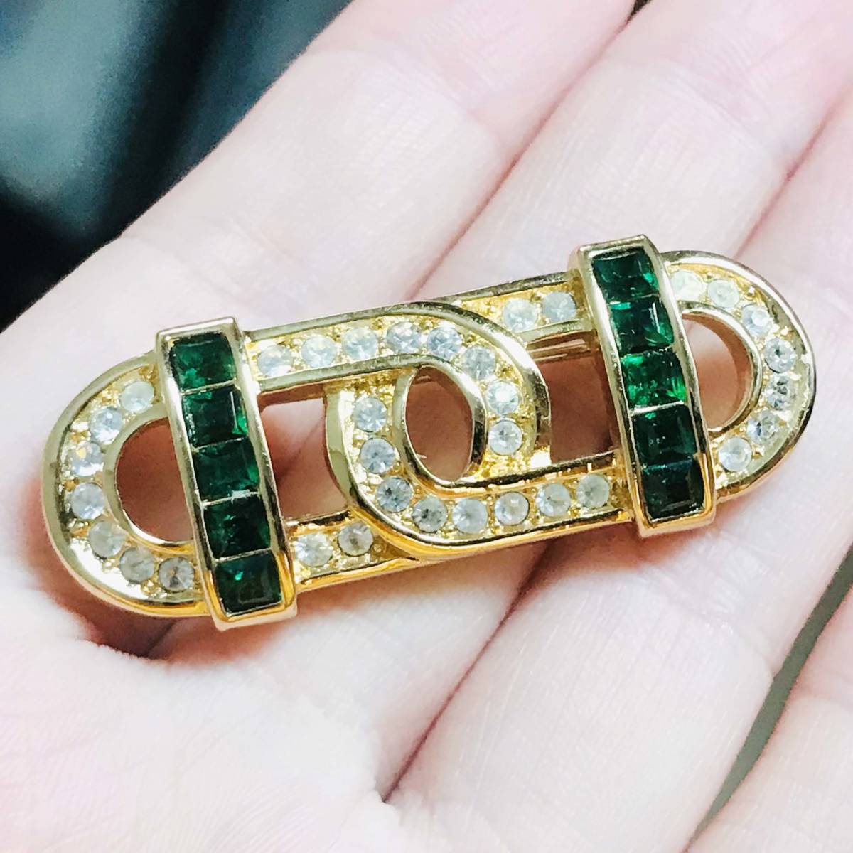 美品 クリスチャンディオールDior/CD エメラルド風 ラインストーン
