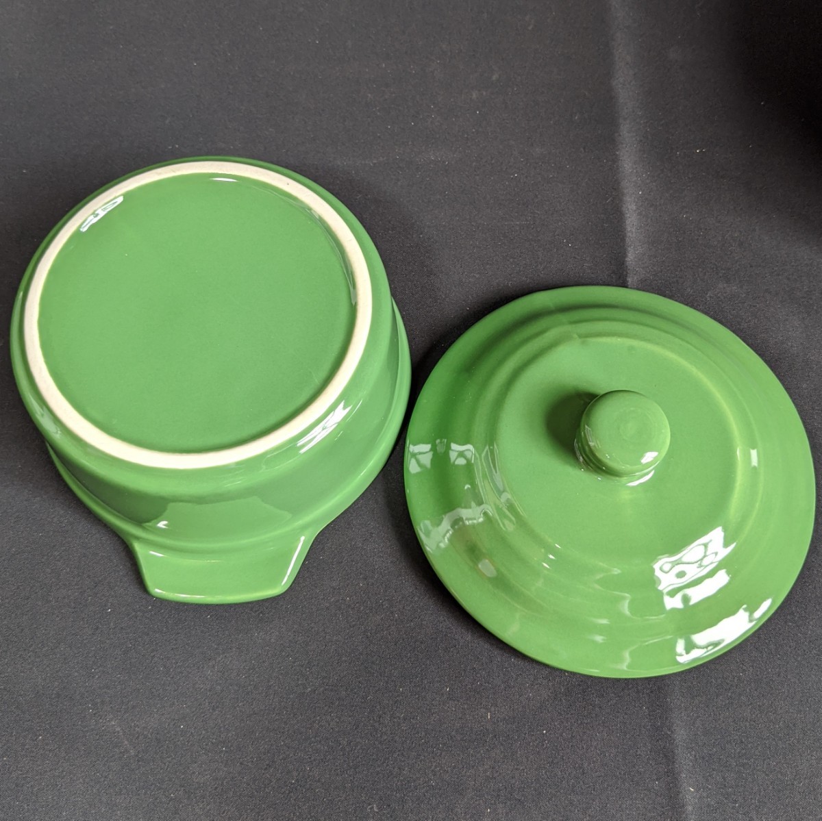 レンジで簡単ココット鍋　電子レンジ専用鍋　陶器　緑