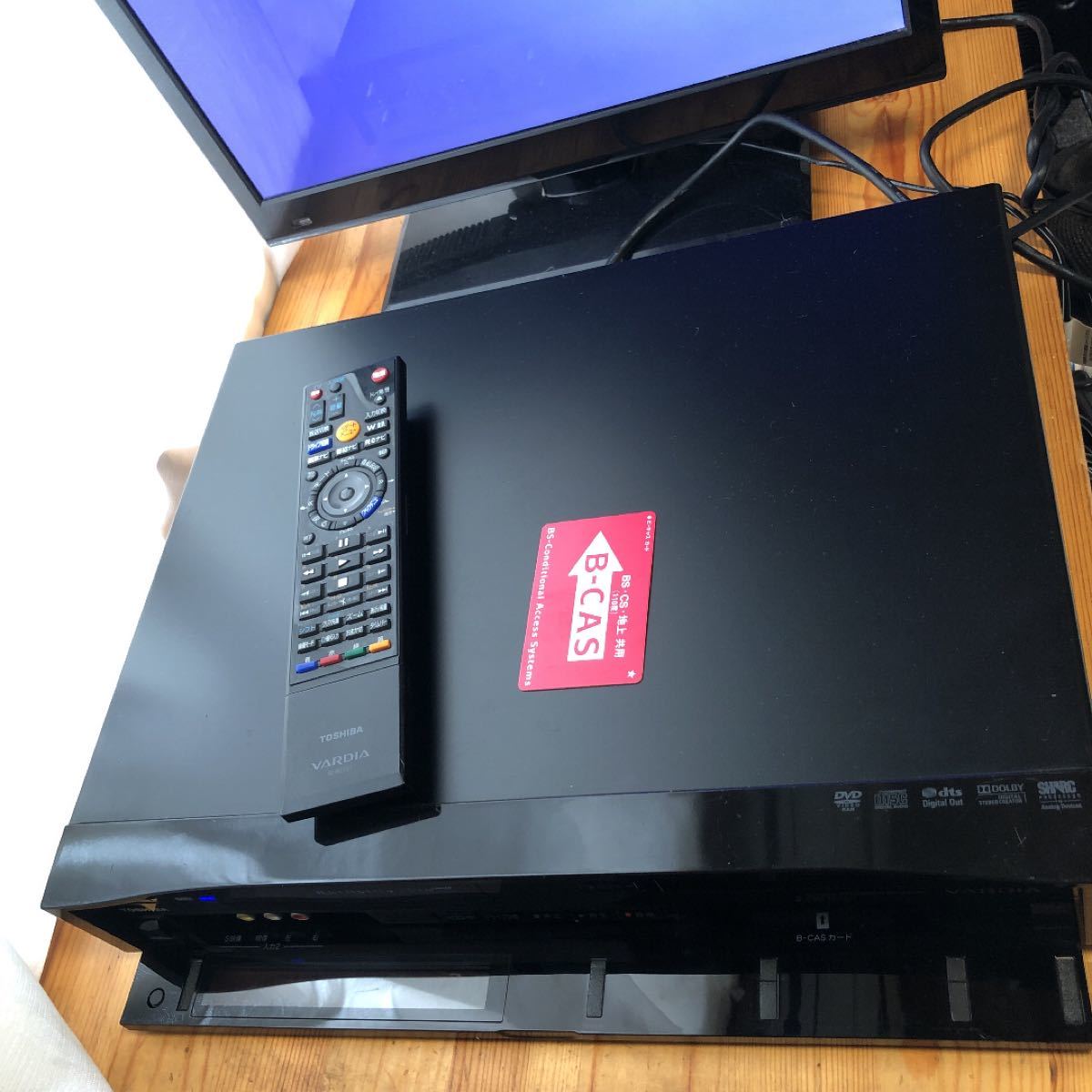 △ 東芝 HDD/DVDレコーダー VARDIA 【RD-S304K】 動作品 (2番組 △ 東芝 HDD/DVDレコーダー VARDIA 【RD-S304K】 動作品 (2番組