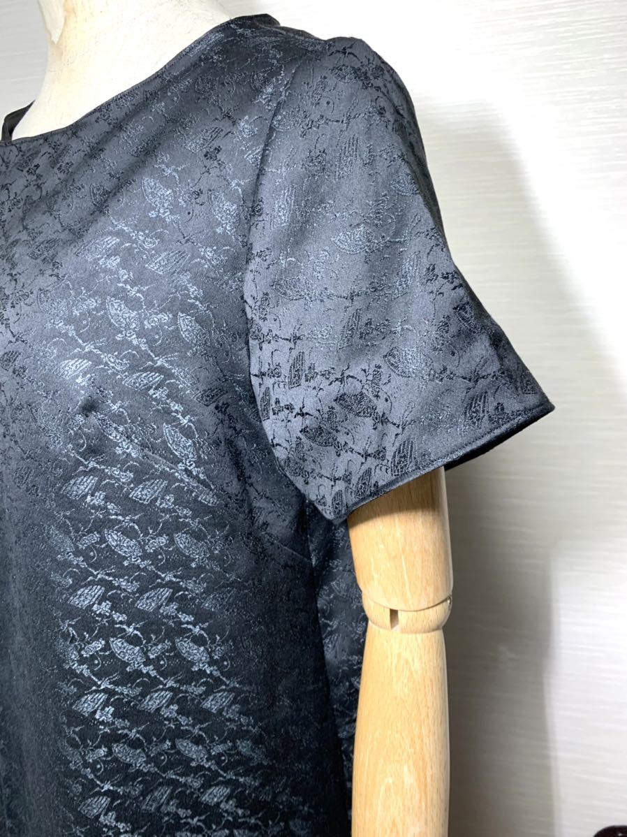 安心発送 現品1点のみ!! 黒 トップス 半袖