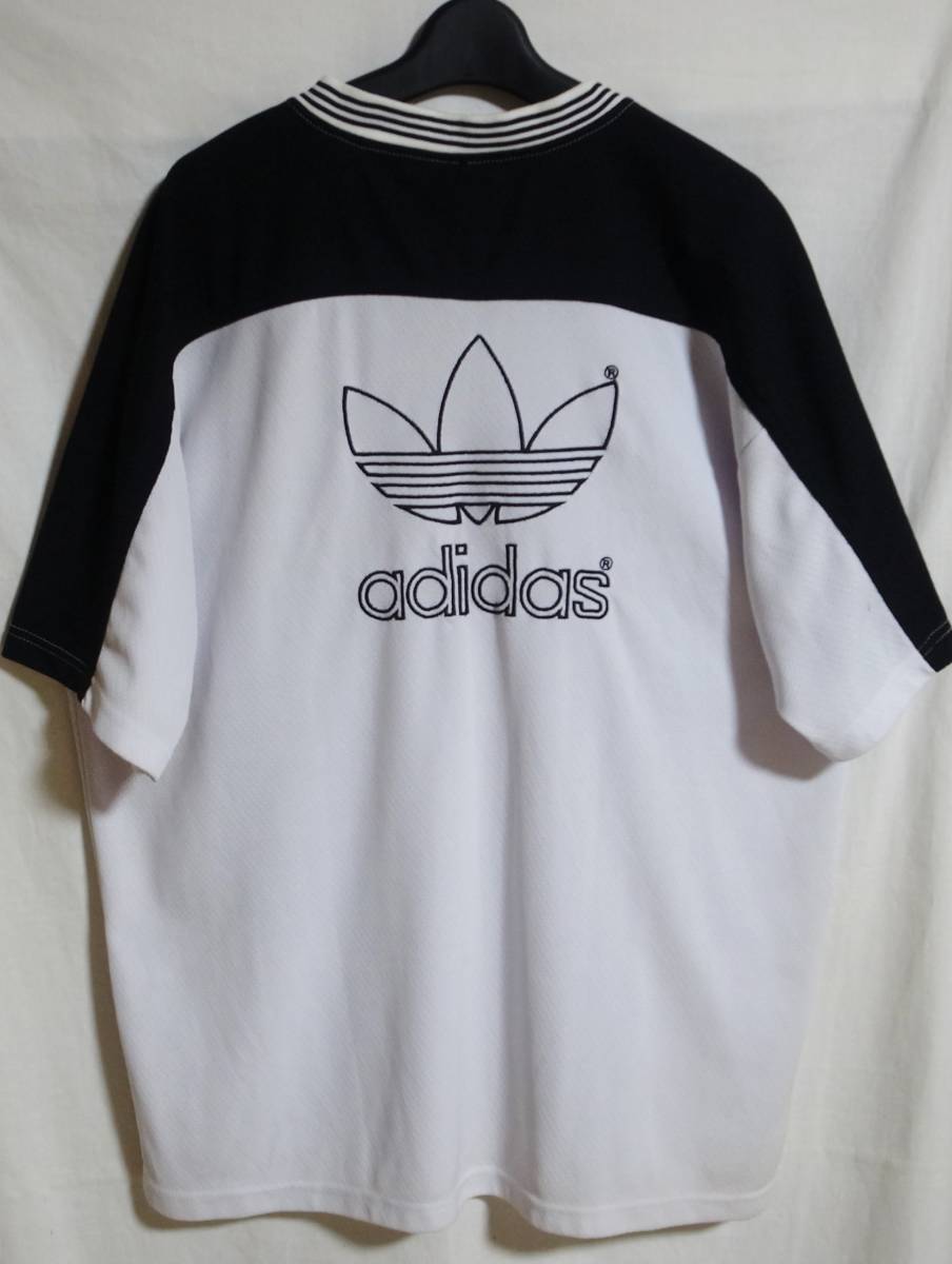 アディダス 90s ビンテージ シャツ 古着 adidas Tシャツ 白 黒 トレフォイル 三つ葉 背ロゴ デカロゴ_画像5