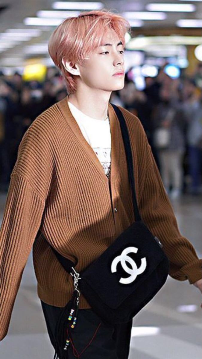 ショルダーバックBTS テテシャネル|Yahoo!フリマ(旧PayPayフリマ) ショルダーバックBTS テテシャネル|Yahoo!フリマ(旧PayPayフリマ)