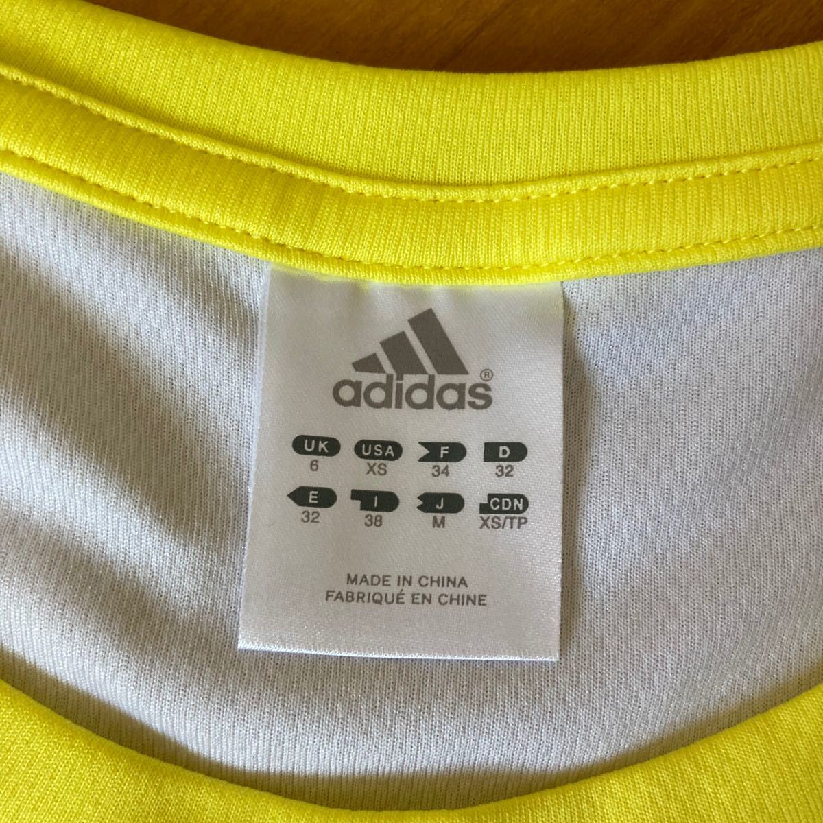 adidas 半袖シャツ トレーニングウェア