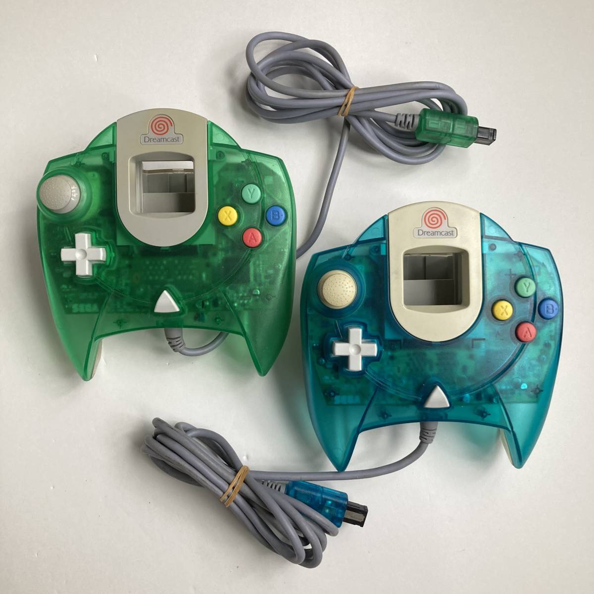 ドリームキャスト用コントローラ グリーン ＆ ブルー/ Lot 2 Dreamcast Controller Pad Aqua Blue & Clear Lime Green HKT-7700 Game Japan