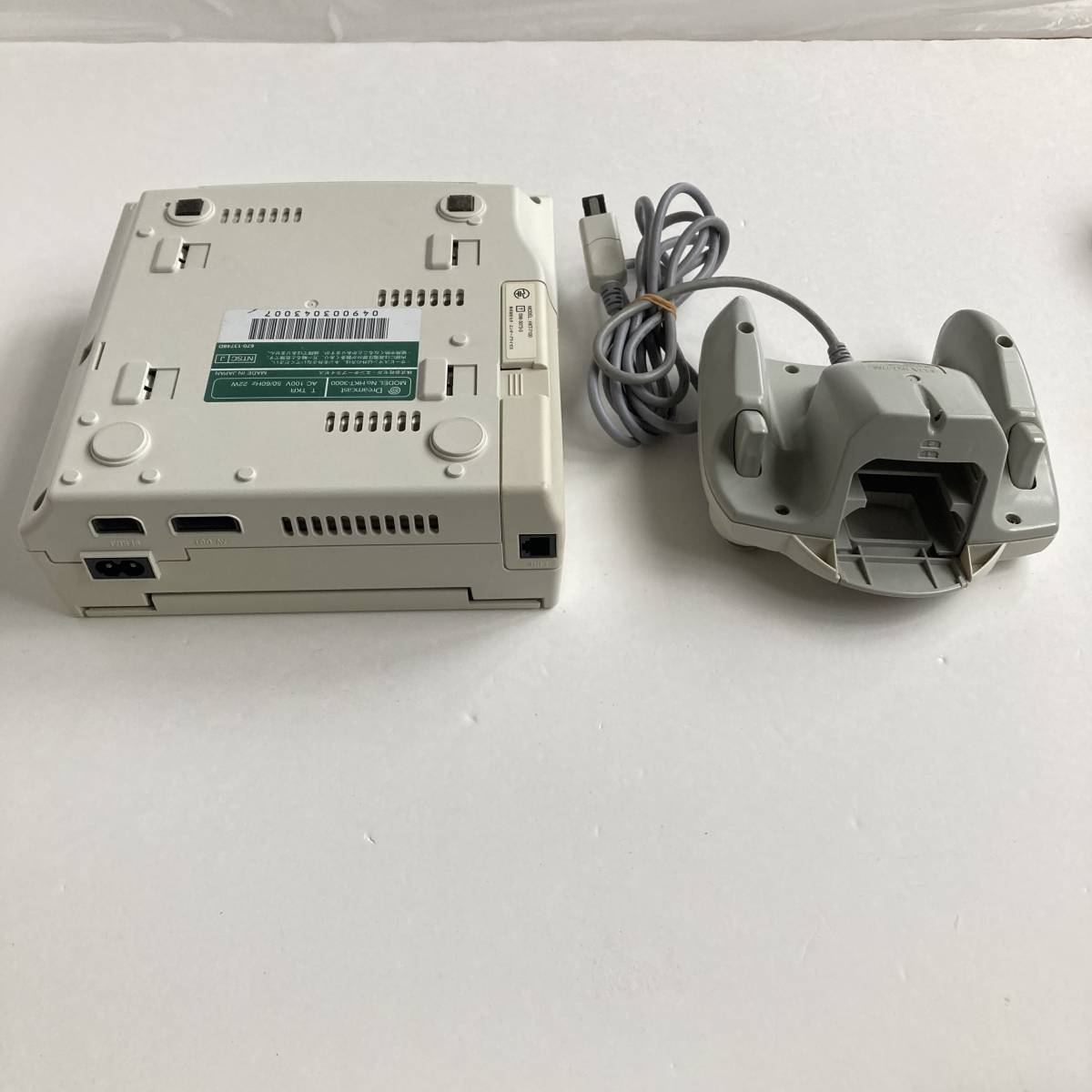ドリームキャスト本体 湯川専務 モデル 箱セット / Dreamcast ドリームキャスト本体 湯川専務 モデル 箱セット / Dreamcast