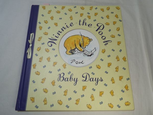  childcare relation [ bear. Pooh WINNIE-THE-POOH Baby Days] childcare day magazine hard cover E.H.shepa-do a little there is defect 