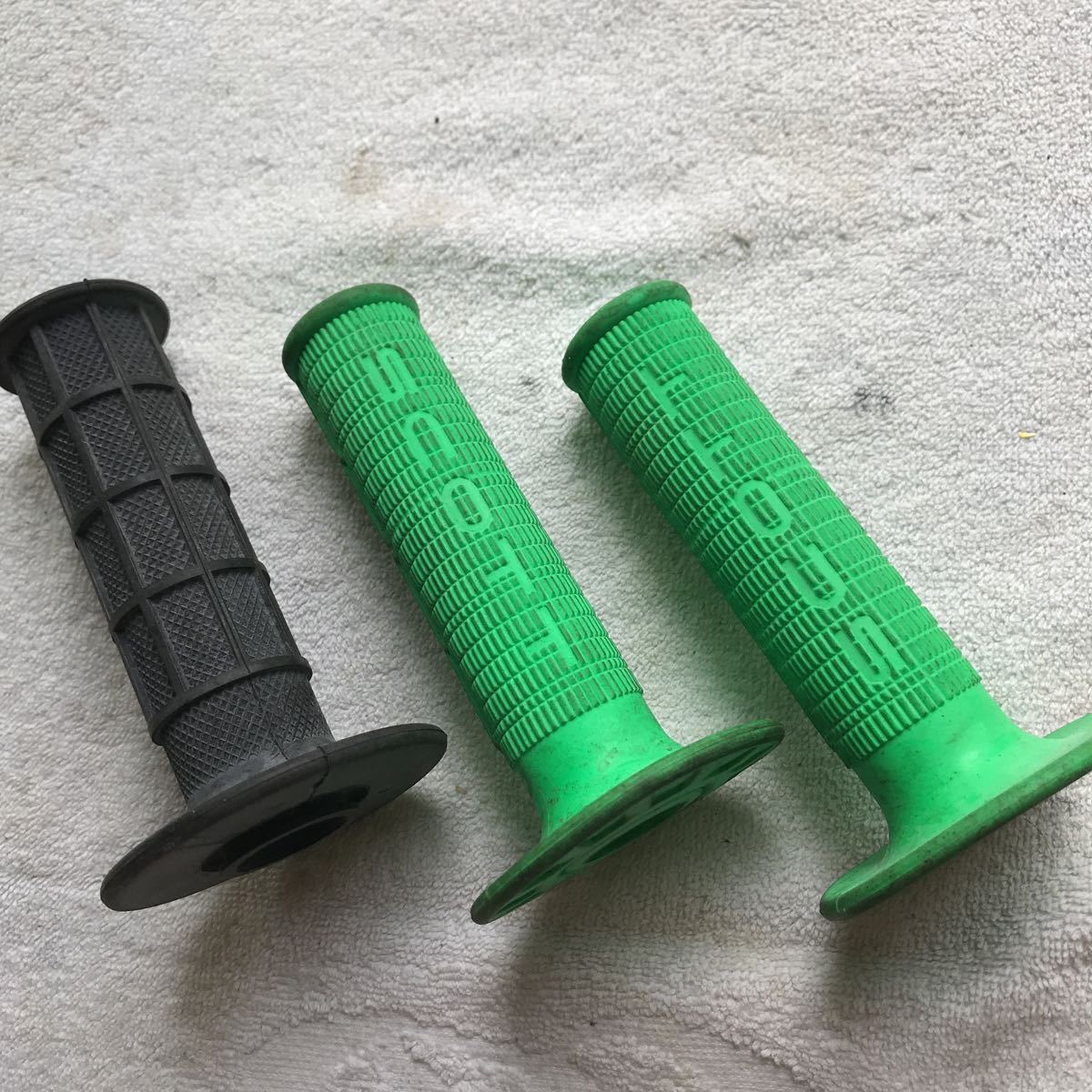  рукоятка SCOTT Scott зеленый зеленый левый правый, чёрный левая сторона ( сцепление сторона ) только, итого 3 шт. комплект мотокросс sa- для для бездорожья не использовался 