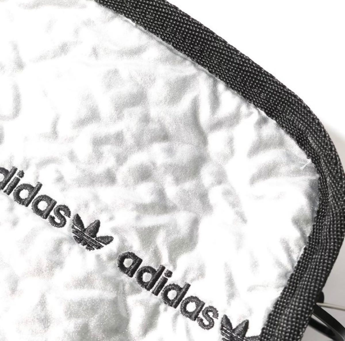 adidas Originals ショルダーバッグ シルバー