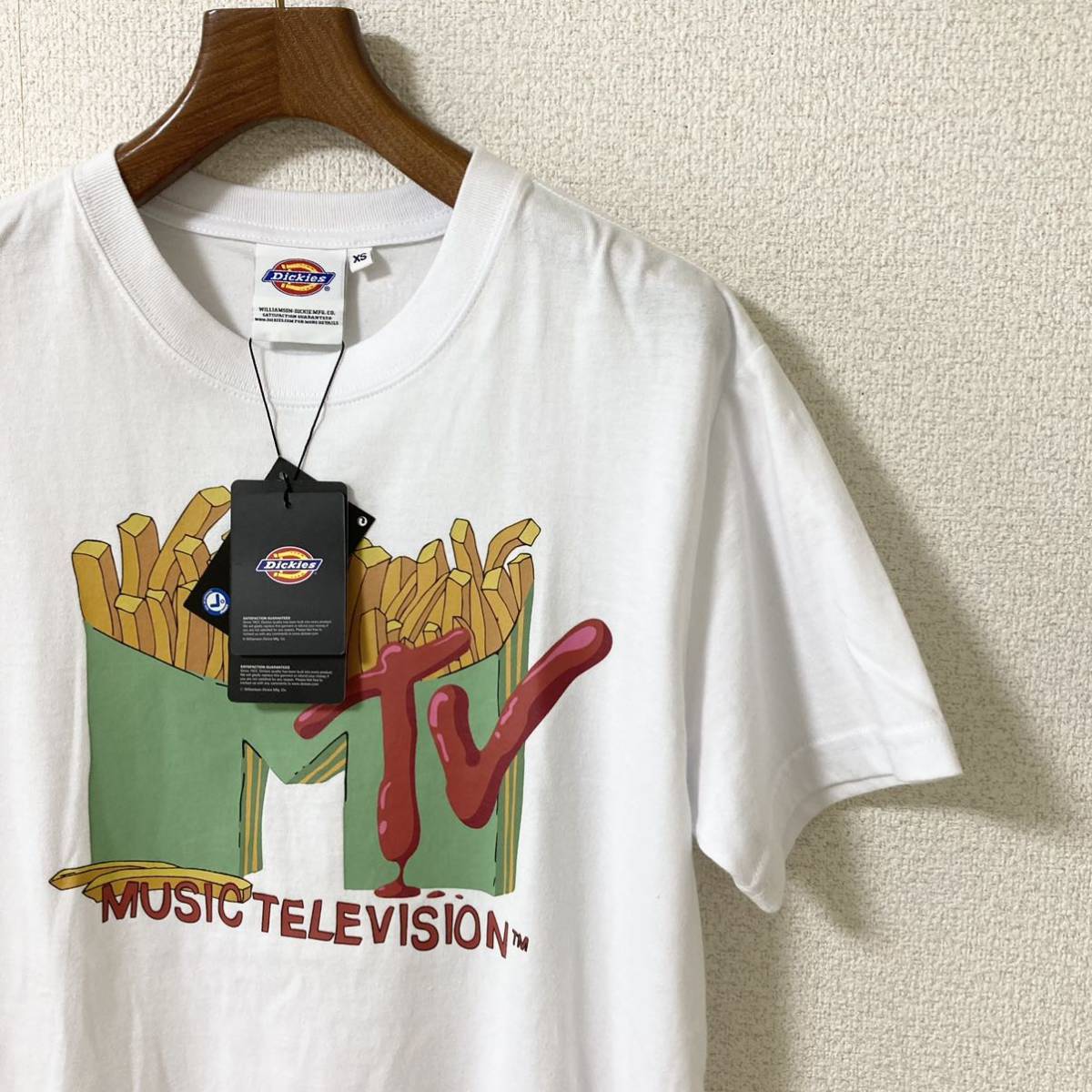  new goods US plan *Dickies MTV collaboration *f ride potato T-shirt short sleeves XS white white Dickies ketchup McDonald's 