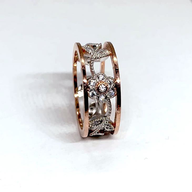 * same day shipping *... pattern ring AAA flower zircon Gold antique 