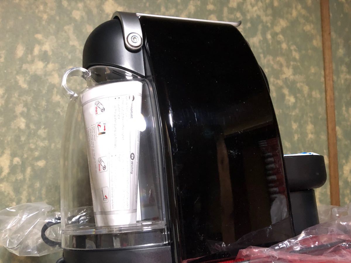 未使用 Nespresso C100BK ネスカフェ コーヒーメーカー