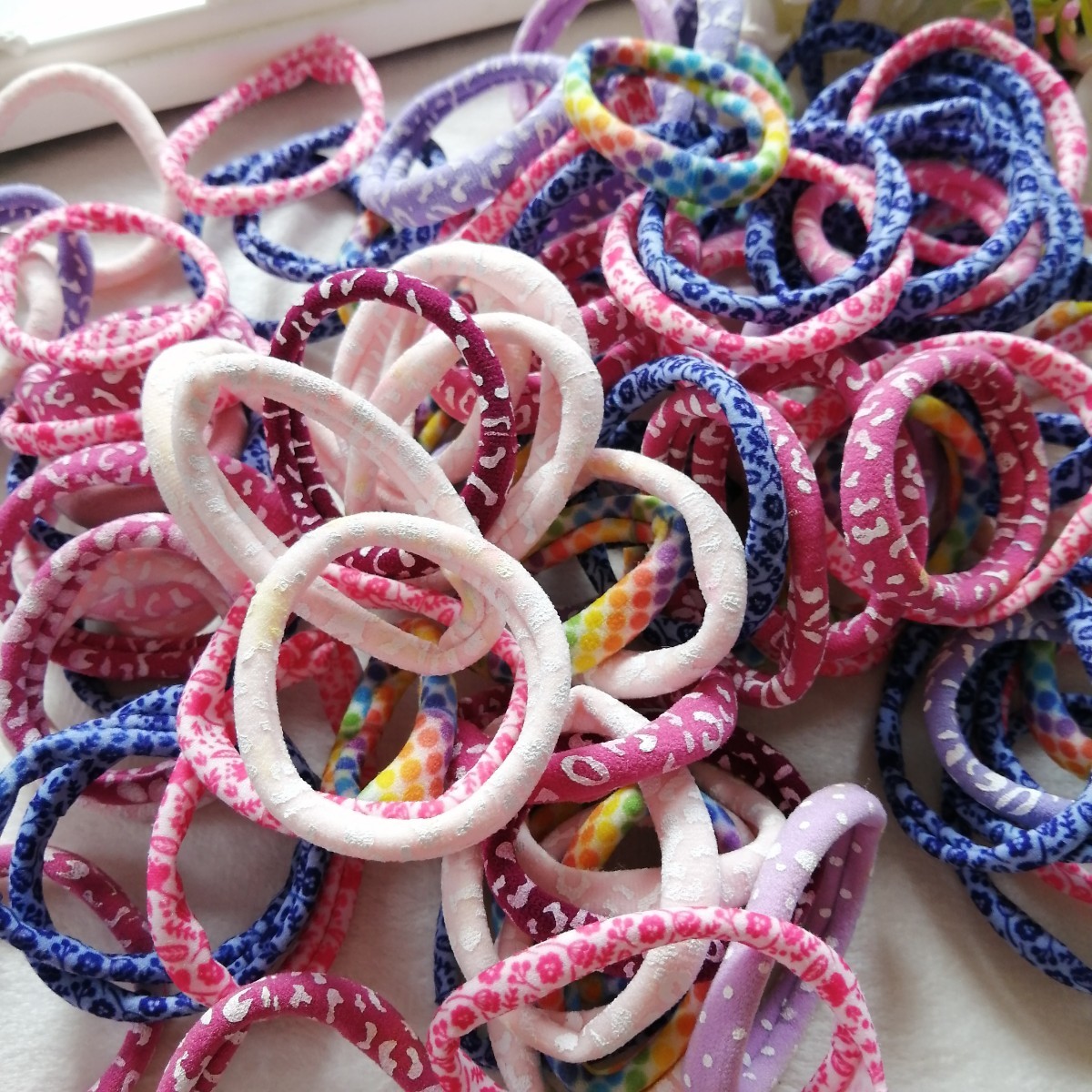 Paypayフリマ 手作り ハンドメイド カラフルゴム ヘカラフルゴム ヘアアクセサリー ゴム C1 Paypayフリマ 手作り ハンドメイド カラフルゴム ヘカラフルゴム ヘアアクセサリー ゴム C1