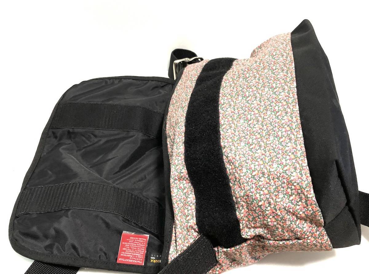  Manhattan Poe te-ji× Liberty messenger bag M N collaboration 62114 floral print bag bag shoulder bag nylon buckle 