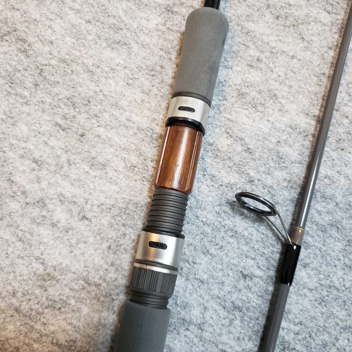 即決 美品☆ザウルス ボロンシャフト ブラックフィン SS76BF-3 即決 美品☆ザウルス ボロンシャフト ブラックフィン SS76BF-3