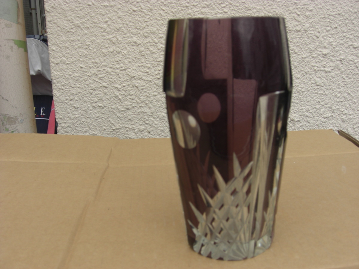 高級クリスタルガラス花瓶：高さ１８，５ｃｍ幅１０Ｃｍ： product 