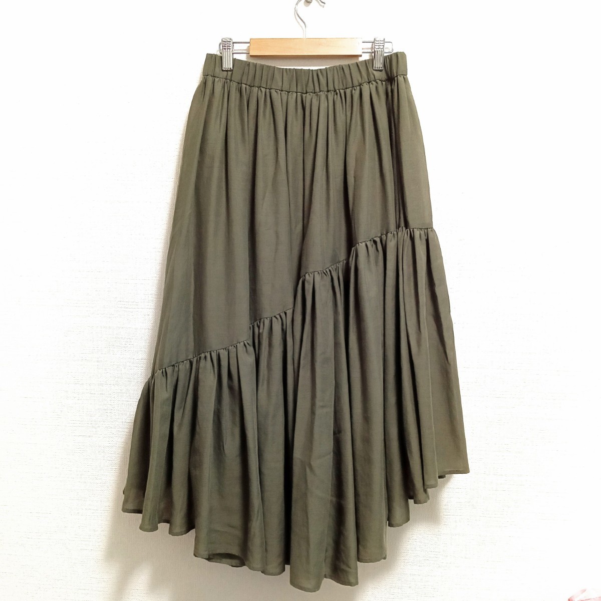 LANVIN en Bleu ギャザー ロングスカート|Yahoo!フリマ(旧PayPayフリマ) LANVIN en Bleu ギャザー ロングスカート|Yahoo!フリマ(旧PayPayフリマ)