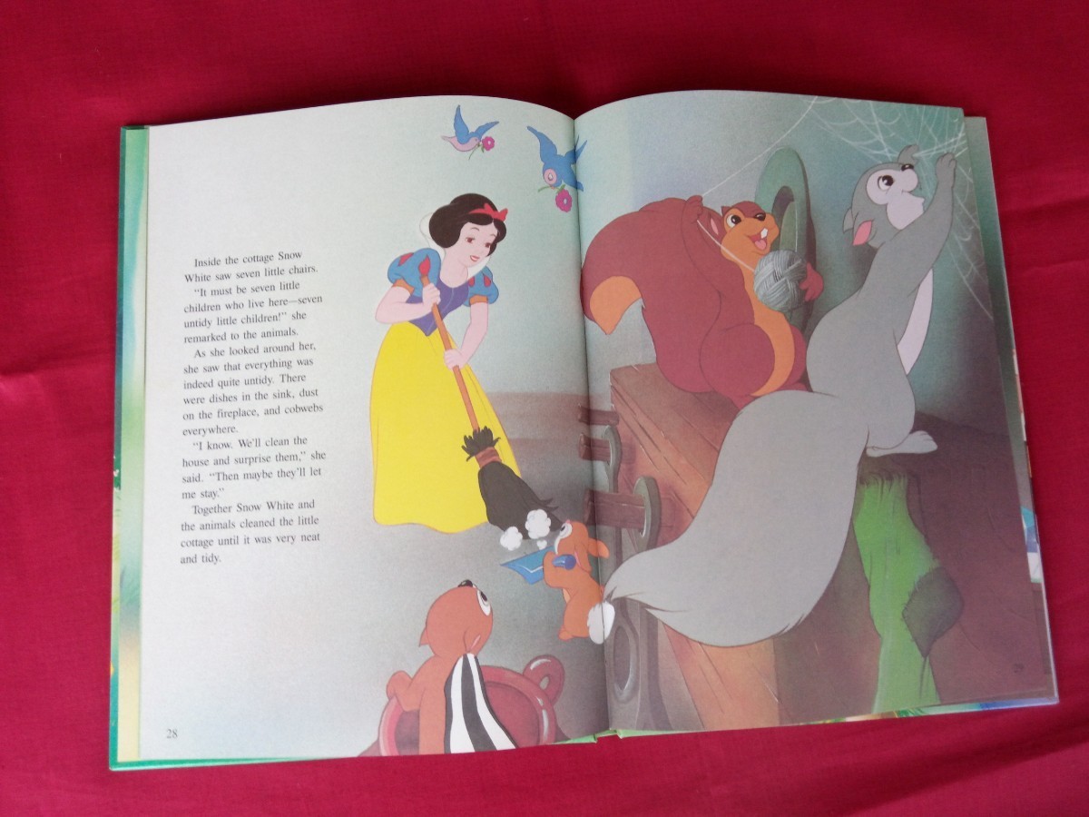 ディズニー 英語絵本 「ライオンキング」、「美女と野獣」、「白雪姫と七人のこびと」、「バンビ」 （都合4冊）