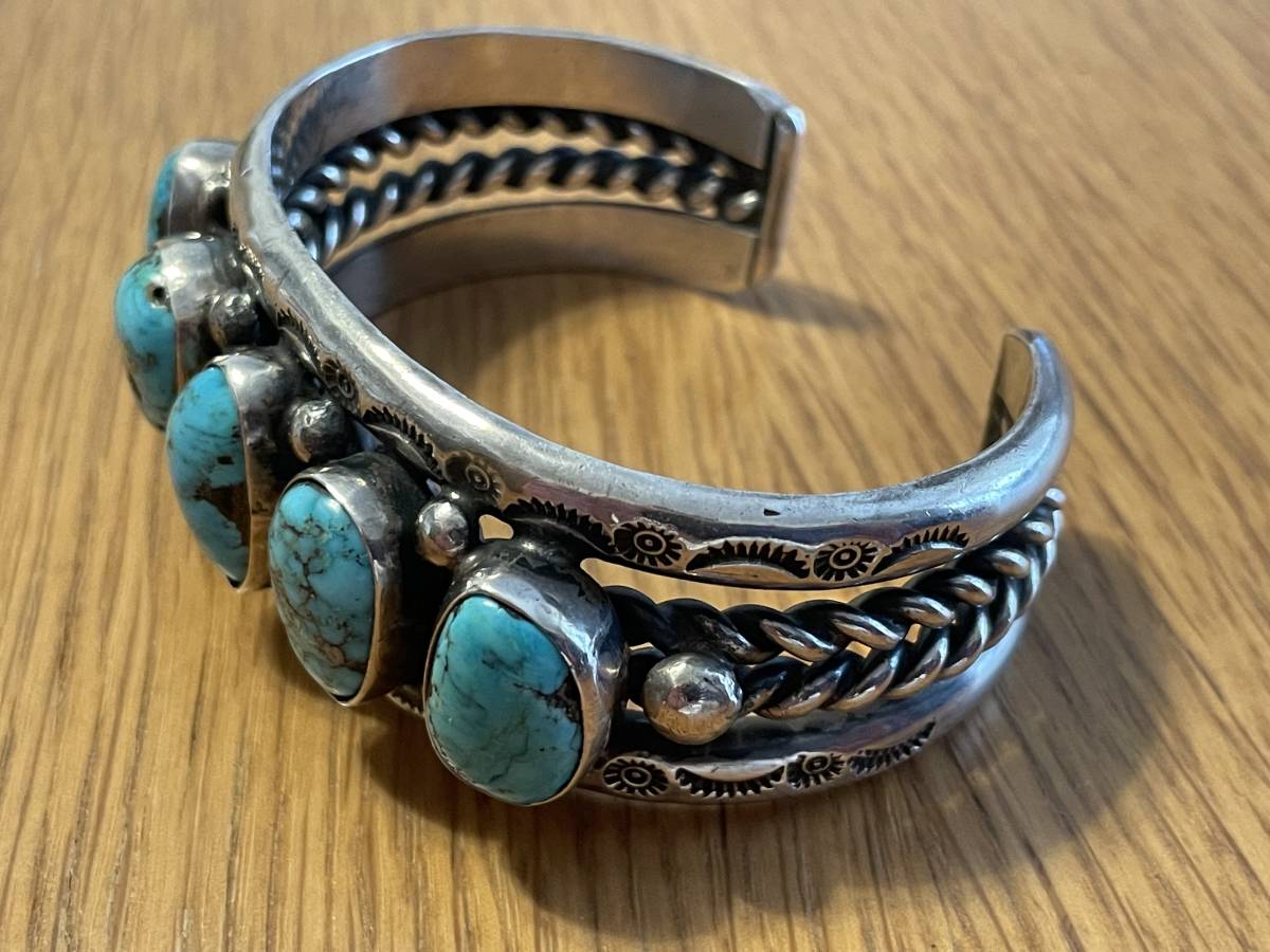  key Joe bena Lee Kee Joe Benally Navajo Navajopa- Jean turquoise bangle 