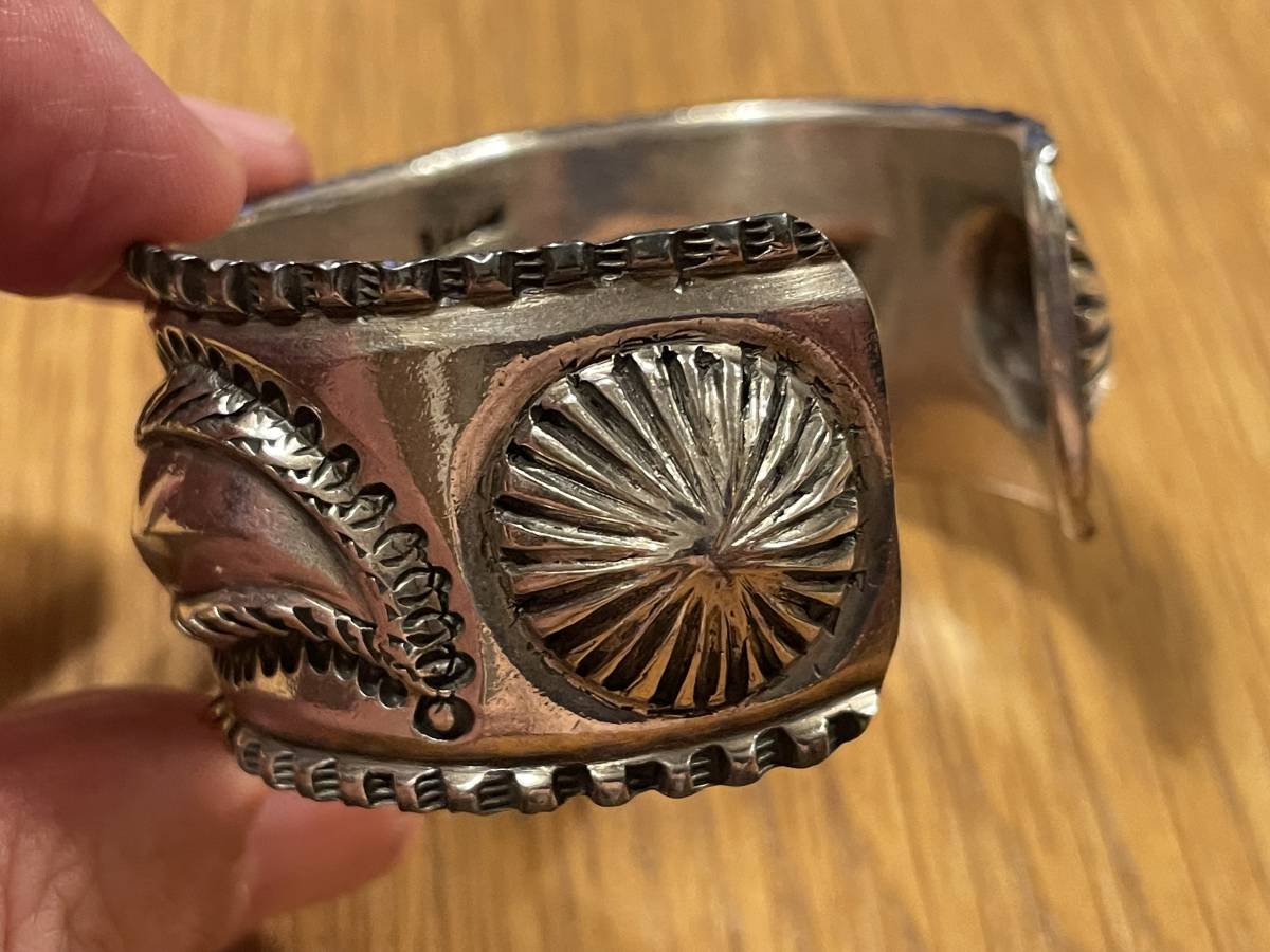 アーニーリスター Ernie Lister ナバホ Navajo インゴッドシルバー900 バングル リポウズ