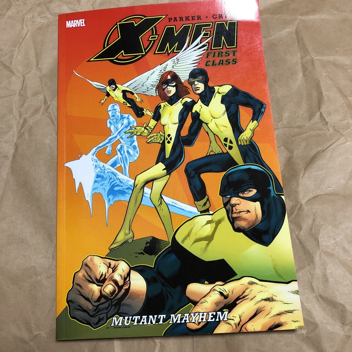 アメコミ　X-Men: First Class Mutant Mayhem　ペーパーバック版　送料無料_画像1