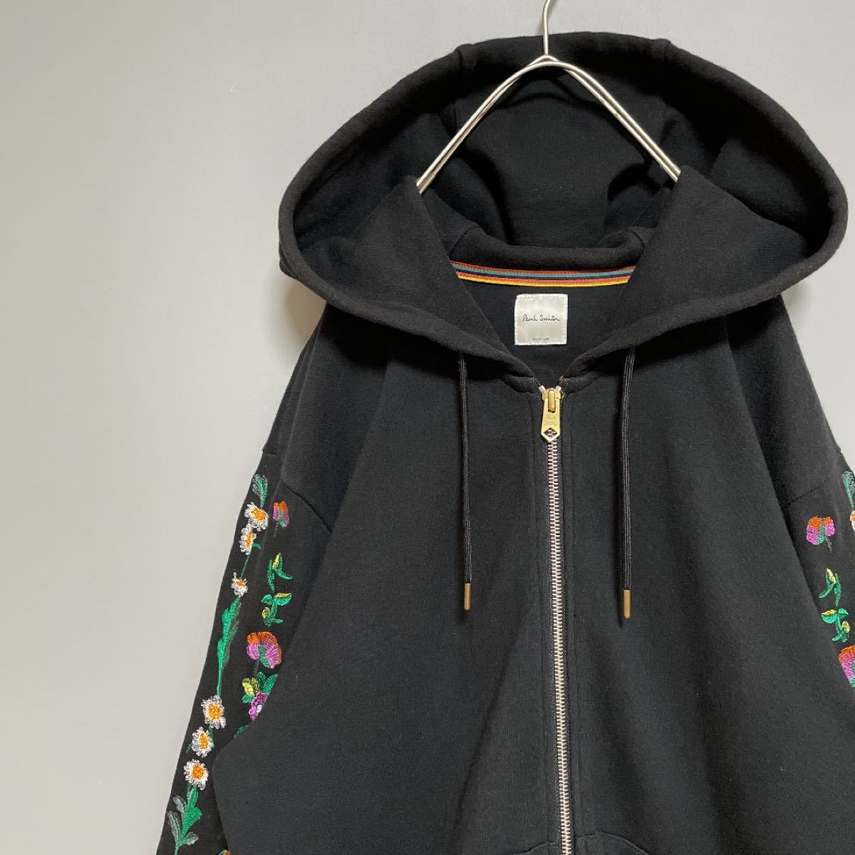 Paul Smith ポールスミス ジップアップパーカー 18AW 刺繍 花柄 Paul Smith ポールスミス ジップアップパーカー 18AW 刺繍 花柄