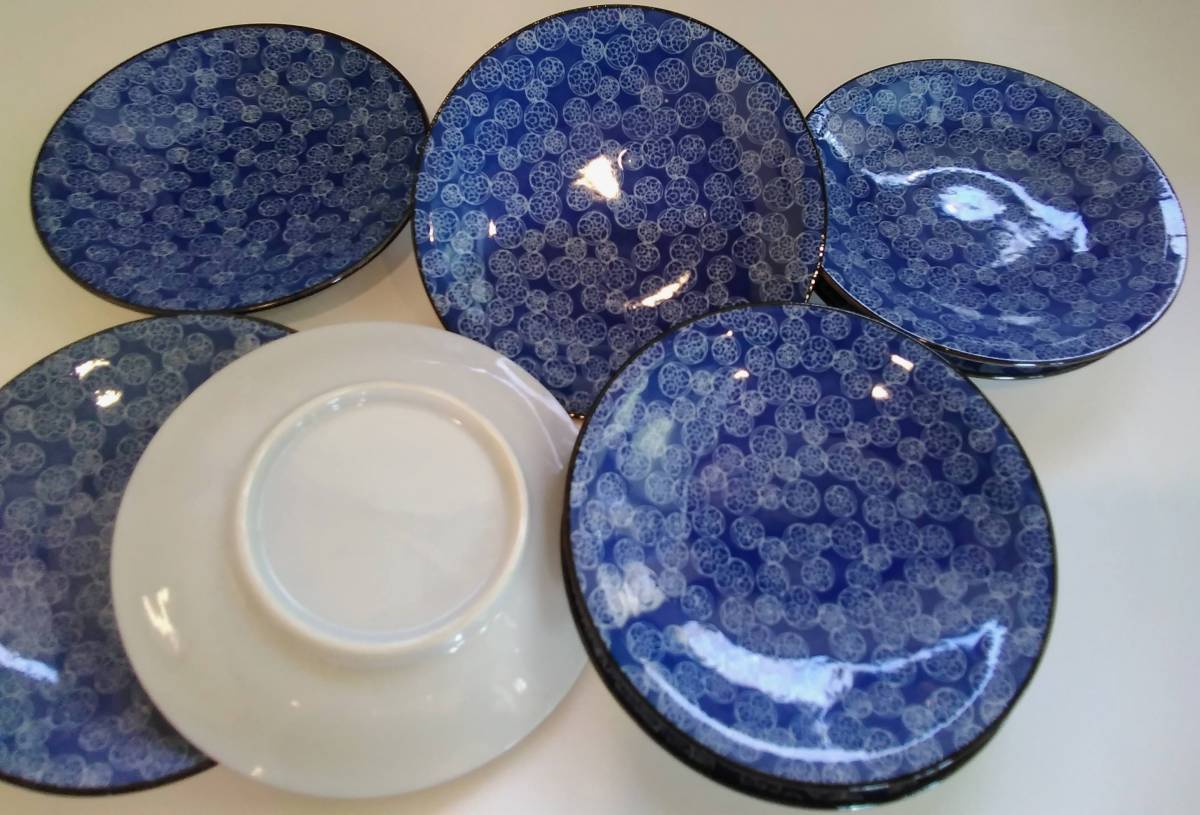 銘々皿　【濃藍　淡藍　皿　直径13.5cm　 ８客揃え　陶器】未使用_画像5