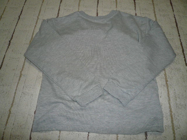 a.v.v gray sweatshirt 150 centimeter 