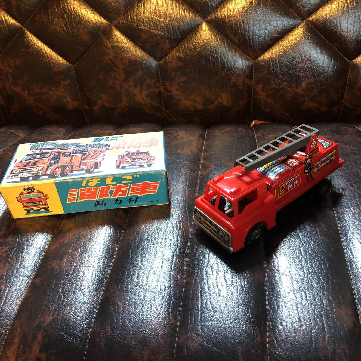 PLAYING TOY プレイングトイ 日本製 ブリキのおもちゃ はしご消防車