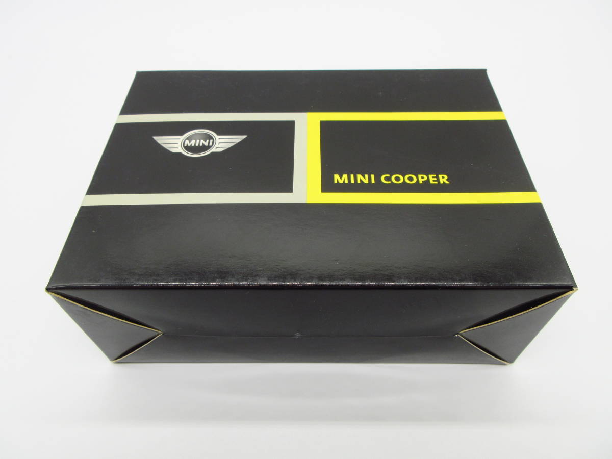 スーツ特別割引クーポン 1/43 BMW COOPER MINI イギリス国旗 ミニクーパー MINI 乗用車