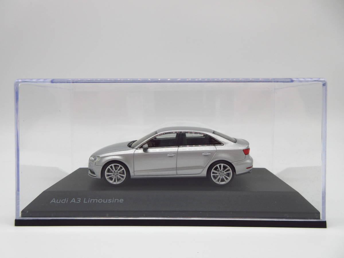 1/43 アウディ A3 セダン Audi A3 Limousine ディーラー特注 ミニカー
