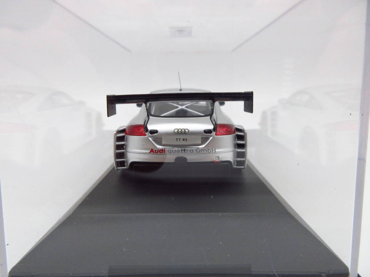 1/43 アウディ Audi TT RS　Audi Sport customer racing ディーラー特注 ミニカー_画像4